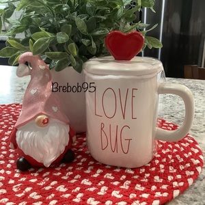 Rae Dunn LOVE BUG Mug w Heart Topper